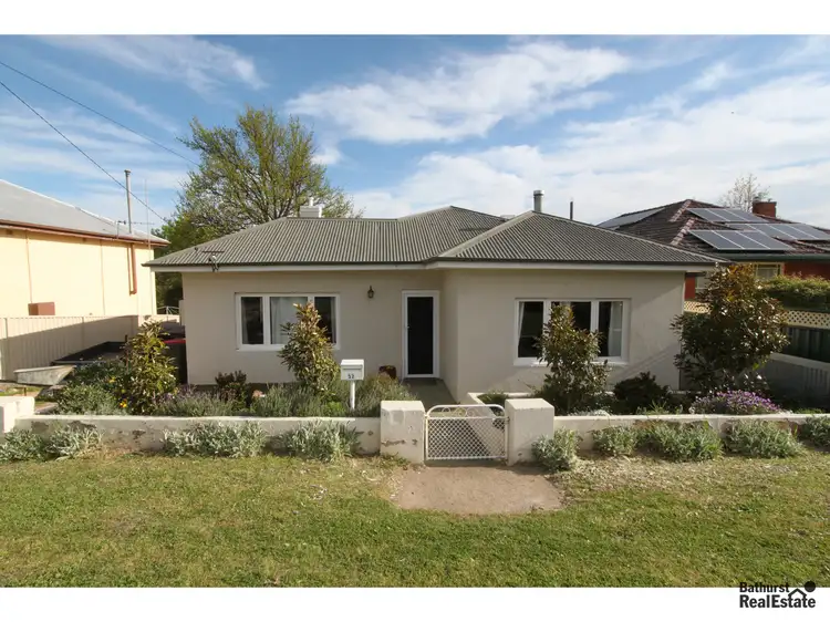 52 Rose Street, Bathurst NSW 2795