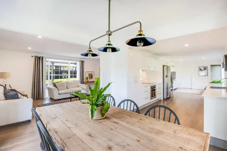 14 Talara Avenue, Bateau Bay NSW 2261