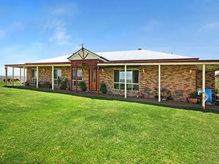 569 Oaky Creek Road, Innisplain QLD 4285
