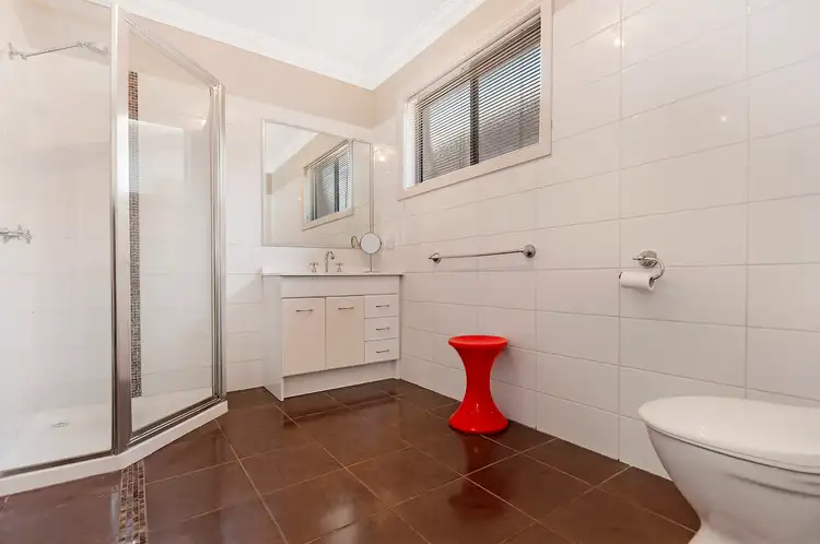 Fifth view of Homely unit listing, 2/40 Griffin Street, Hamilton VIC 3300