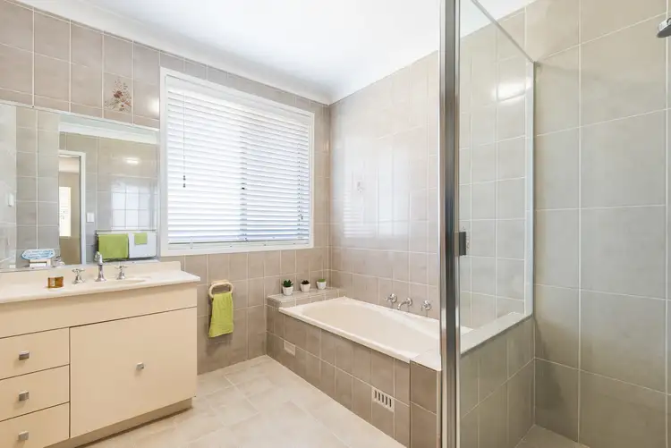 Seventh view of Homely townhouse listing, 6/82 Ocean View Drive, Wamberal NSW 2260