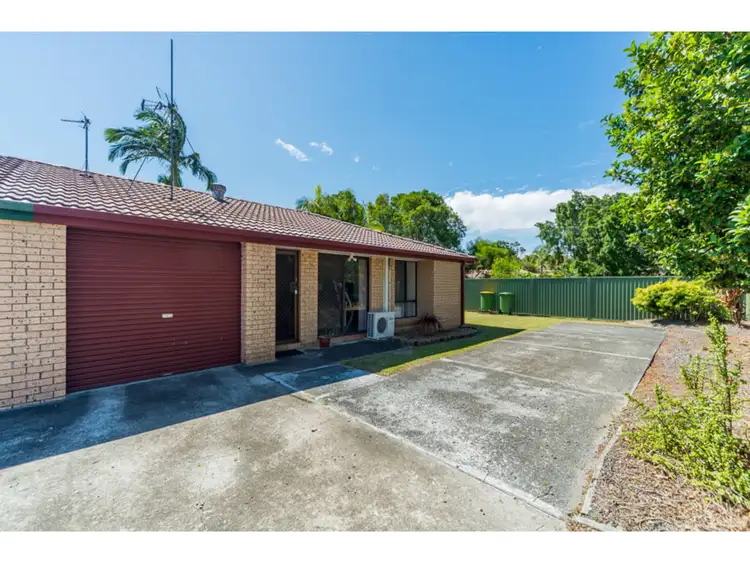 2/7 Stephenson Street, Labrador QLD 4215