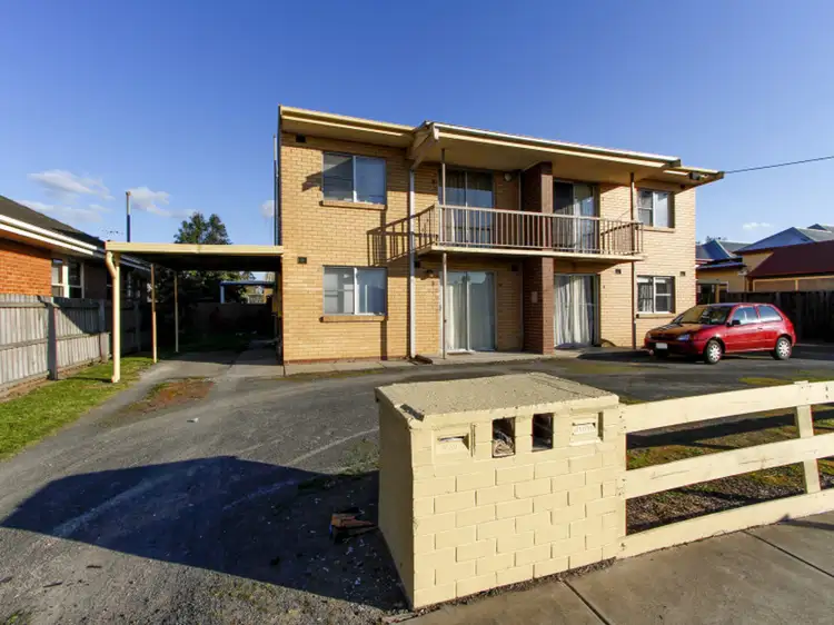 Third view of Homely unit listing, 2/122 Macarthur Street, Sale VIC 3850