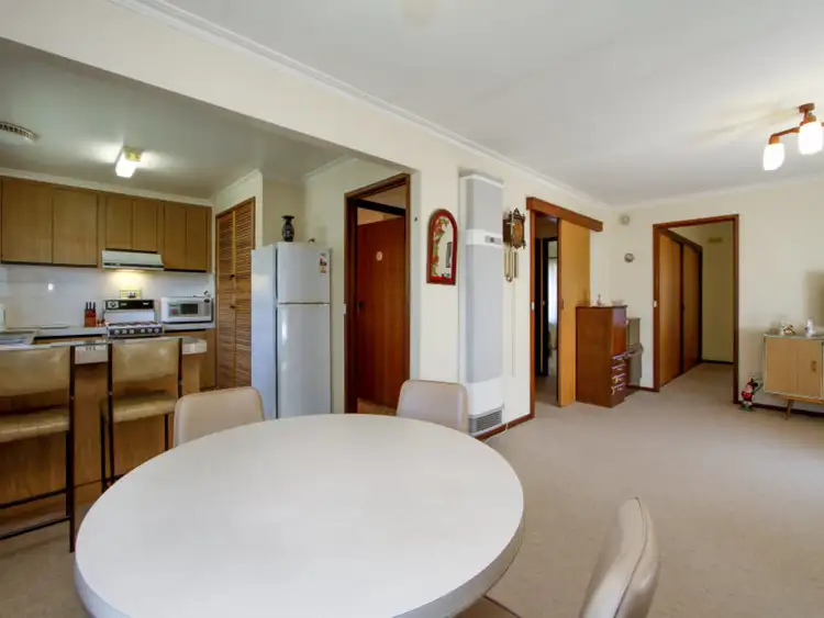 Third view of Homely unit listing, 1/195 Macarthur Street, Sale VIC 3850