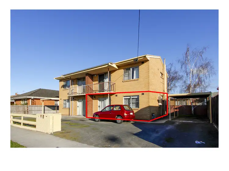 Main view of Homely unit listing, 1/122 Macarthur Street, Sale VIC 3850