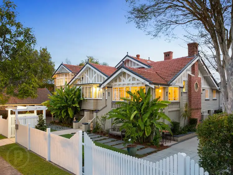 93 Verney Road West, Graceville QLD 4075