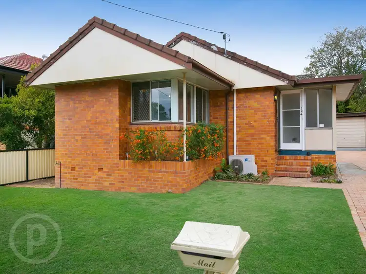 18 Boodera Street, Oxley QLD 4075