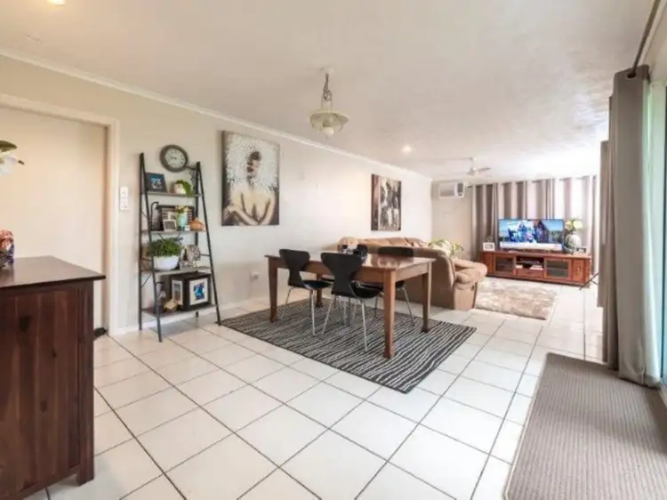 Fifth view of Homely house listing, 4 Shaw's Avenue, Halifax QLD 4850