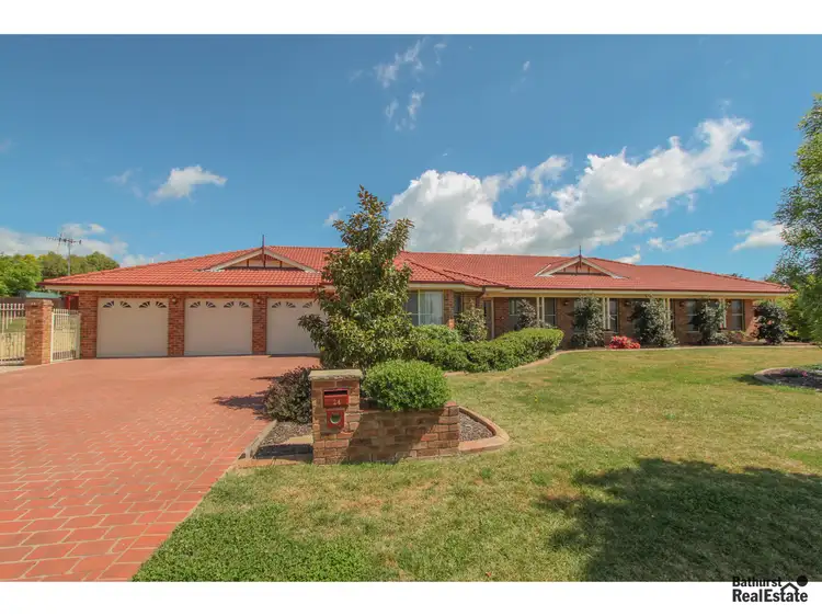 24 Limekilns Road, Kelso NSW 2795