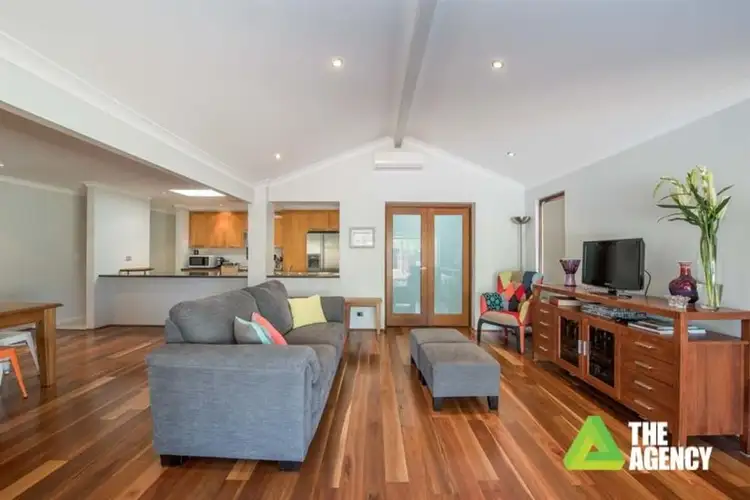 Fifth view of Homely house listing, 7 Carbridge Way, Duncraig WA 6023