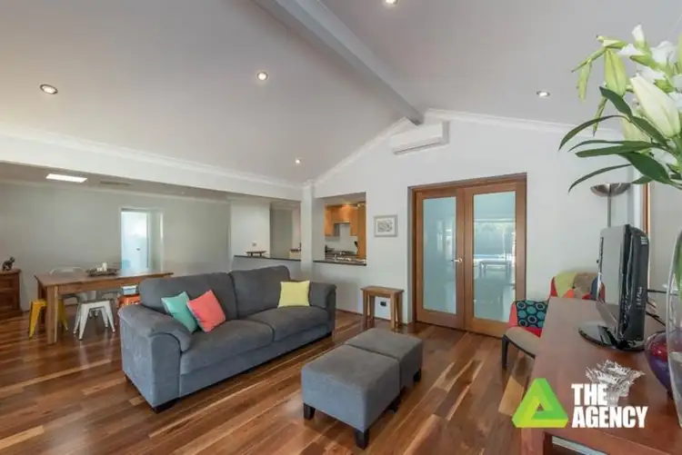 Sixth view of Homely house listing, 7 Carbridge Way, Duncraig WA 6023