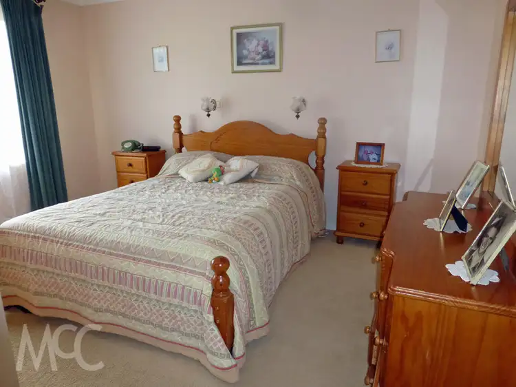 Seventh view of Homely house listing, 4 Burrebury Crescent, Orange NSW 2800