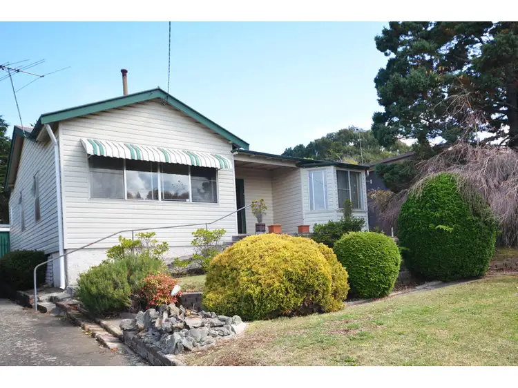 32 Acacia Street, Katoomba NSW 2780