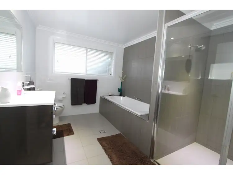Fourth view of Homely house listing, 20 Coolabah Close, Kelso NSW 2795