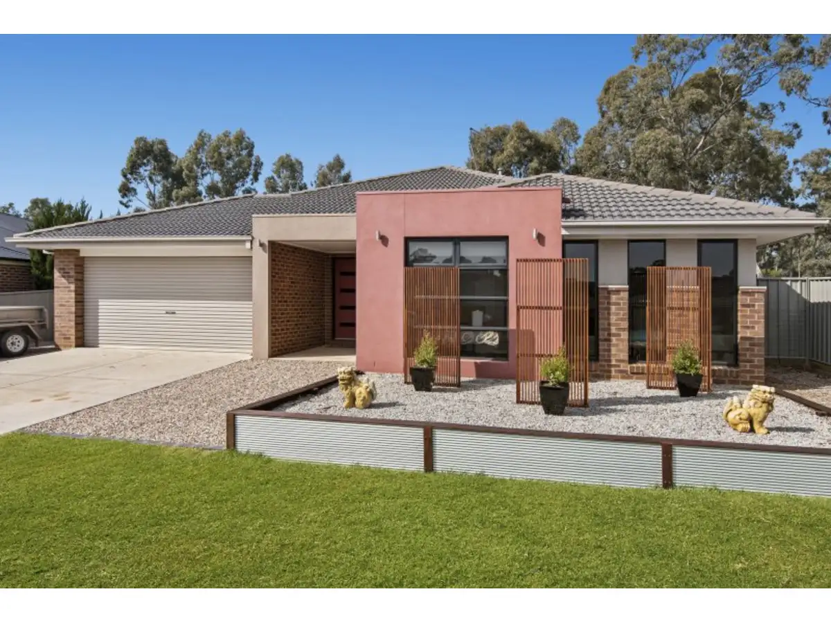 Main view of Homely house listing, 10 Symbester Crescent, Eaglehawk VIC 3556