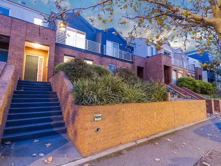 142a Kensington Road, Kensington VIC 3031