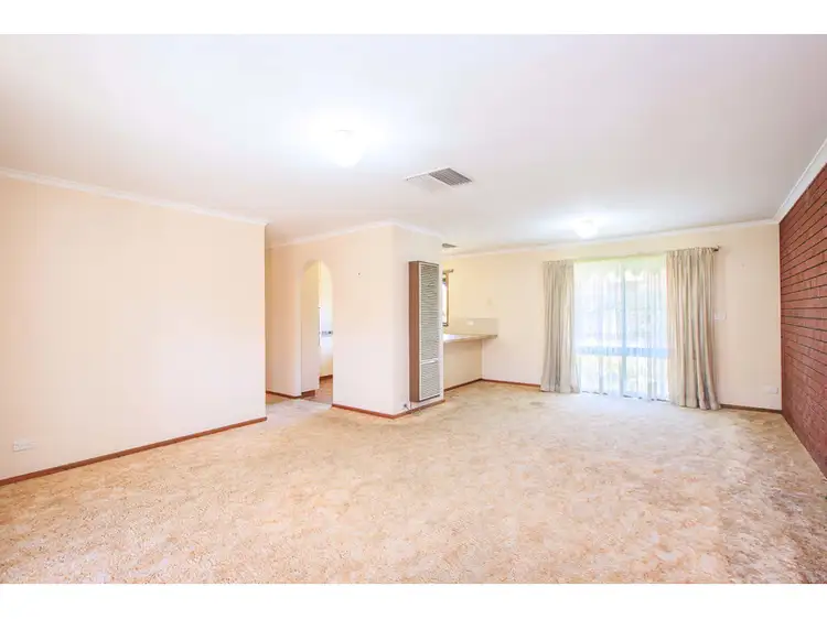 Fourth view of Homely unit listing, 2/23 Wentworth Court, Lavington NSW 2641