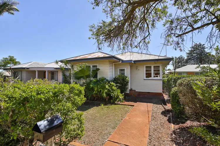 35 Cranley Street, South Toowoomba QLD 4350