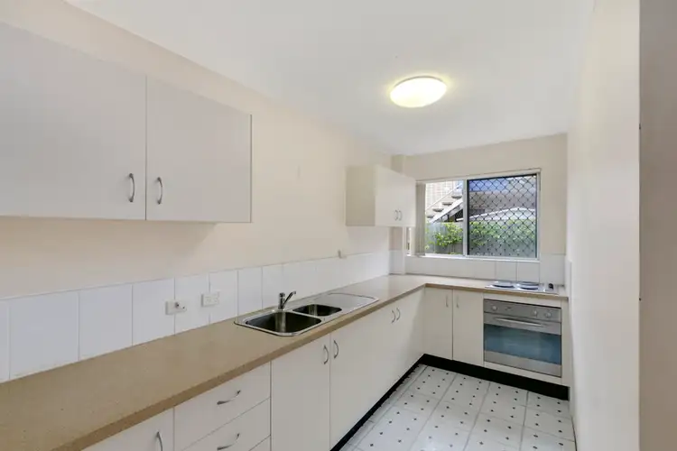 Fourth view of Homely unit listing, 3/37 Burra Street, Surfers Paradise QLD 4217