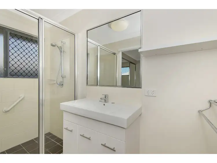 Sixth view of Homely house listing, 1 Richfield Court, Deeragun QLD 4818