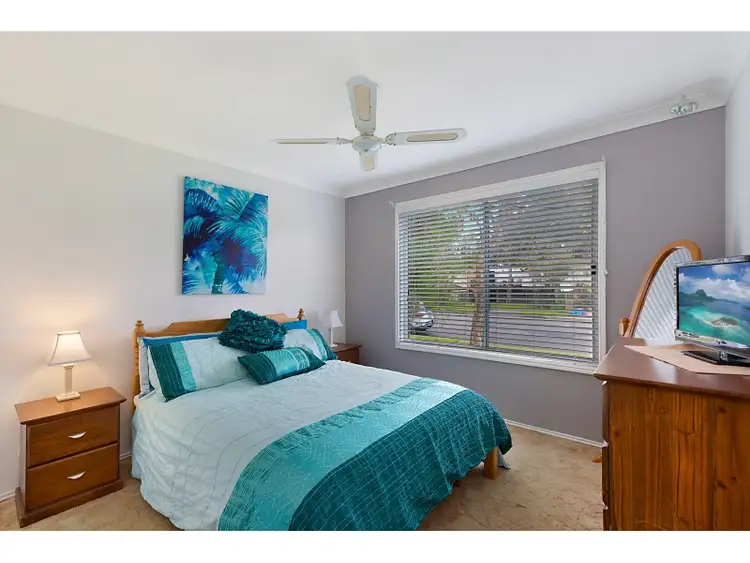 Fifth view of Homely house listing, 98 Lakedge Avenue, Berkeley Vale NSW 2261