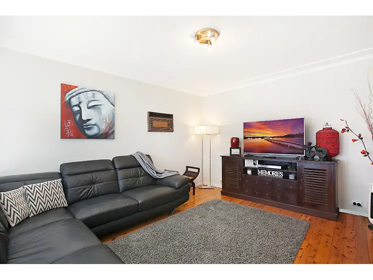 Fourth view of Homely house listing, 19 Swallow Avenue, Woodberry NSW 2322