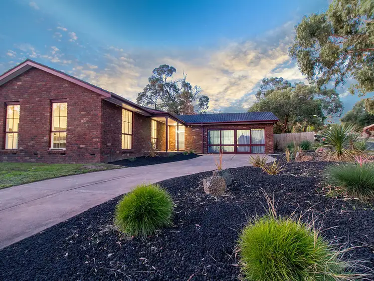 Second view of Homely house listing, 9 Dalpura Circuit, Frankston VIC 3199