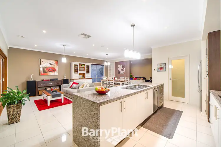 Sixth view of Homely house listing, 9 Kooyong Close, Officer VIC 3809