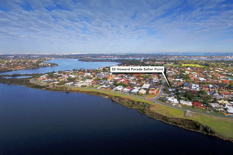Second view of Homely house listing, 32 Howard Parade, Salter Point WA 6152