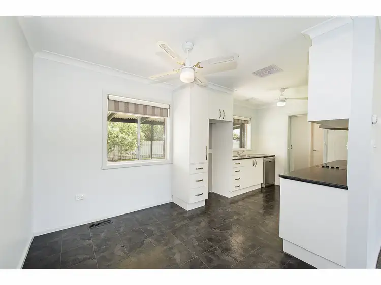 Fifth view of Homely house listing, 435 Davern Place, Lavington NSW 2641