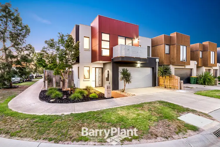 Main view of Homely house listing, 27 Rush Lily Drive, Officer VIC 3809
