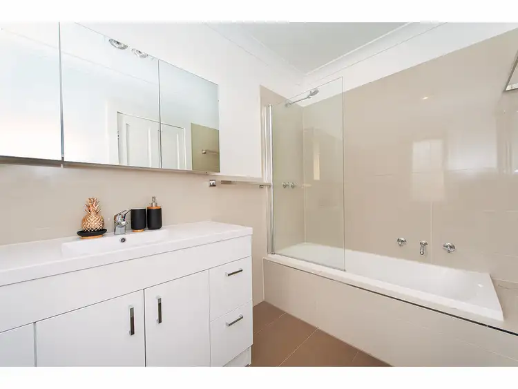 Sixth view of Homely house listing, 541 Logan Road, North Albury NSW 2640