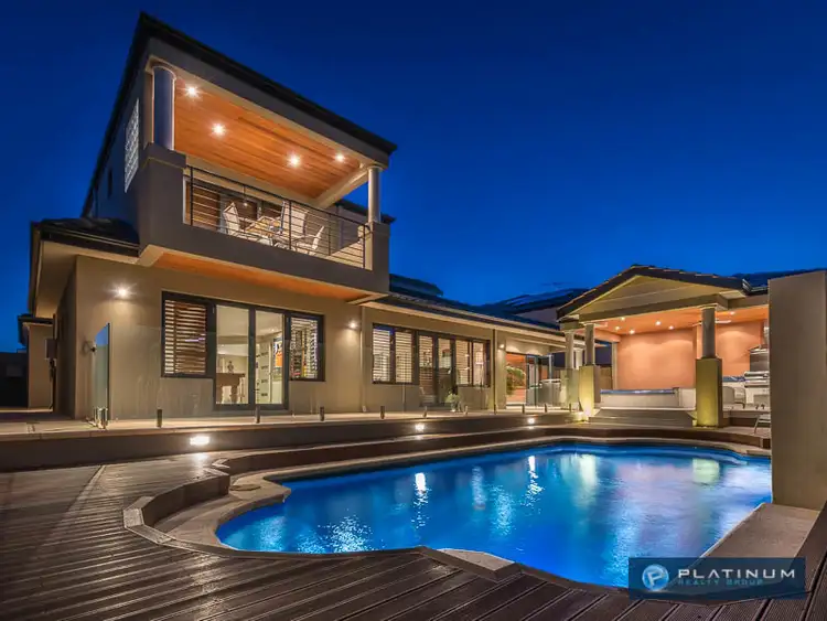 Second view of Homely house listing, 5 Discovery Circuit, Iluka WA 6028