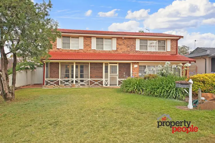 112 Trobriand Crescent, Glenfield NSW 2167