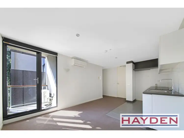 102/233 Dandenong Road, Windsor VIC 3181