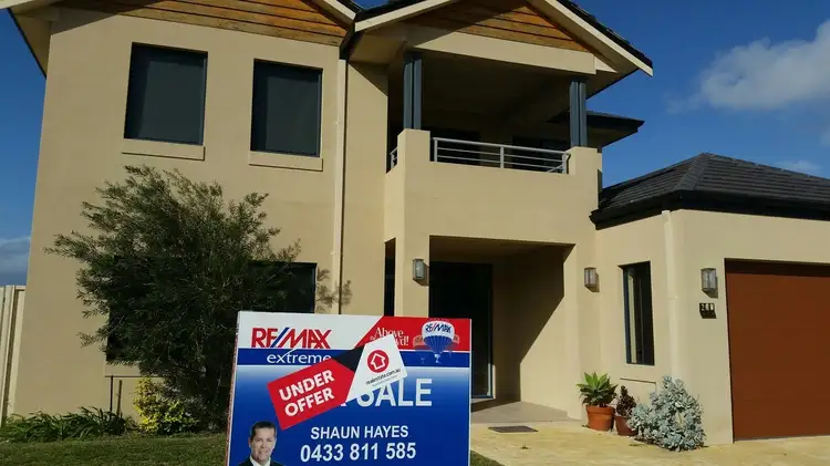 246 Santa Barbara Parade, Jindalee WA 6036