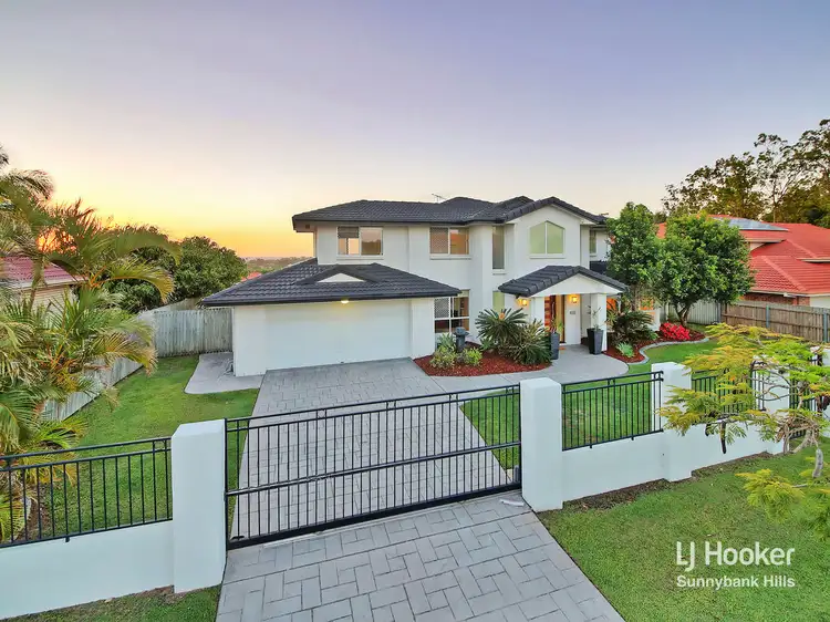 84 Poinciana Crescent, Stretton QLD 4116