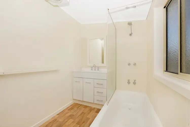 Fifth view of Homely house listing, 2 Ross Street, Colac VIC 3250