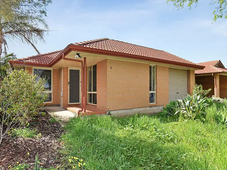25 Whitestone Crescent, Seaford Rise SA 5169