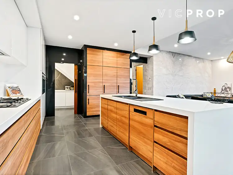 Fifth view of Homely house listing, 1 Highland Avenue, Balwyn VIC 3103