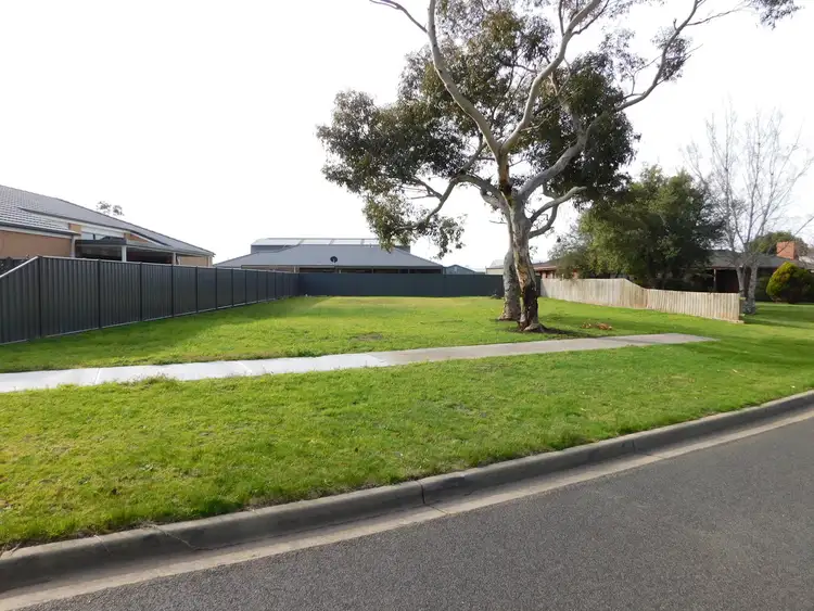 1A Rachel Court, Sale VIC 3850