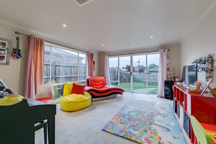Fifth view of Homely house listing, 122 Williamsons Road, South Morang VIC 3752