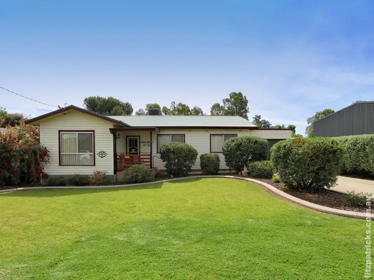 1 Banner Street, Forest Hill NSW 2651