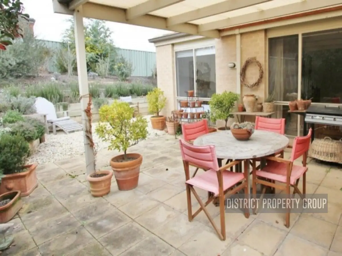 Main view of Homely house listing, 18 Cambridge Drive, Mansfield VIC 3722