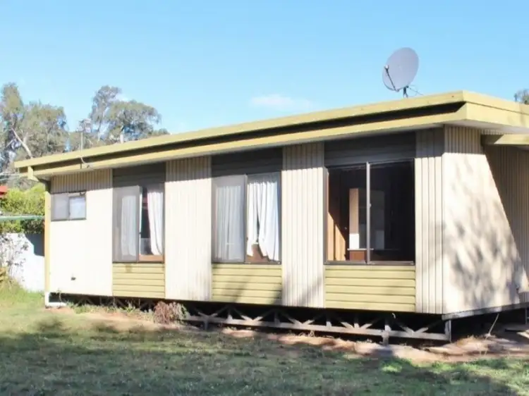 Fifth view of Homely house listing, 4 Prest Court, Mansfield VIC 3722