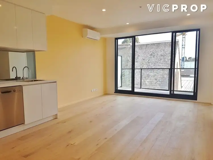 Fifth view of Homely apartment listing, 107/17-21 Queen Street, Blackburn VIC 3130