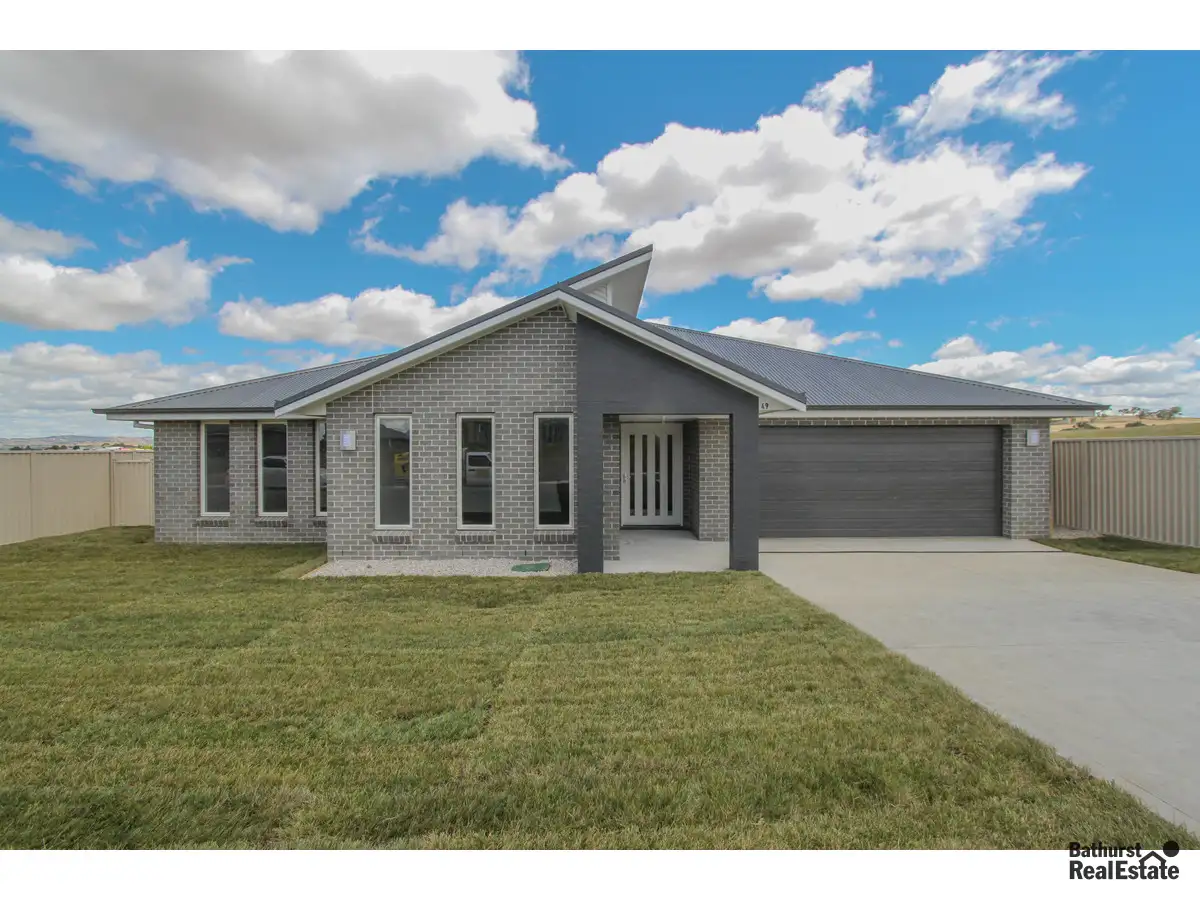 Main view of Homely house listing, 49 Mendel Drive, Kelso NSW 2795