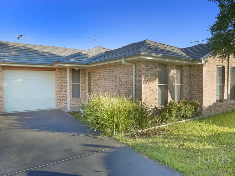 2/6 Kearsley Street, Cessnock NSW 2325