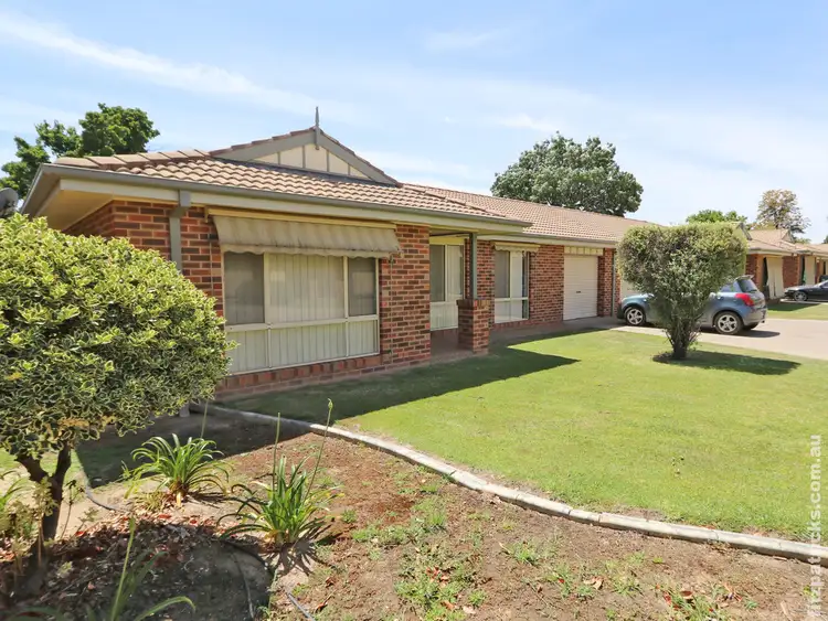 Main view of Homely unit listing, 15/72 Travers Street, Wagga Wagga NSW 2650