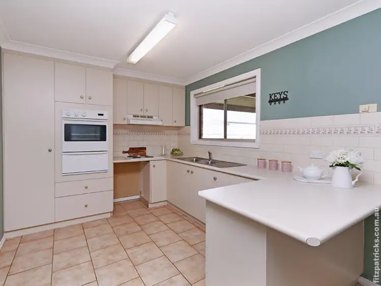 Fourth view of Homely house listing, 5 Kaldari Crescent, Glenfield Park NSW 2650